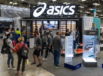 On the Road: ASICS Mobile Product Showroom